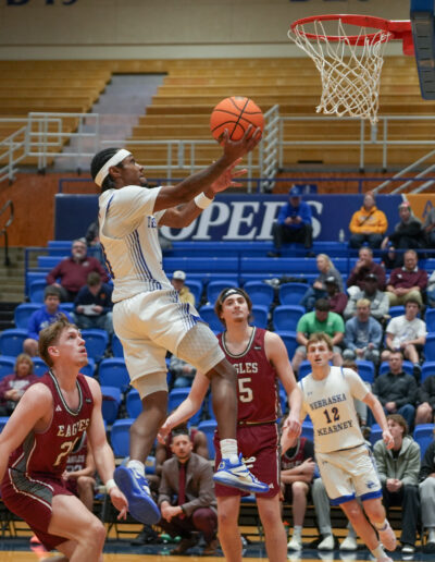 Ja'Bryant Hill shoots a layup over Chadron State.